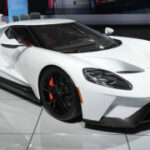 问鼎app下载:与其他同类应用的对比评测 54v175f